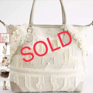 SOLD - ⭐️ HOST PICK!⭐️ Free People Weekender Getaway Tote in shade Ivory Coast